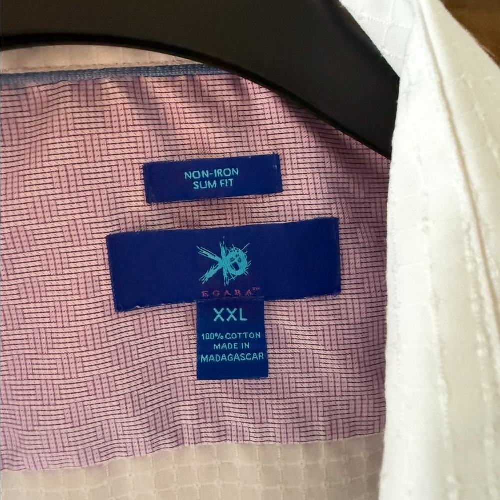 Men’s XLs white dress shirt.